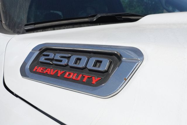 2500 Crew Cab Tradesman