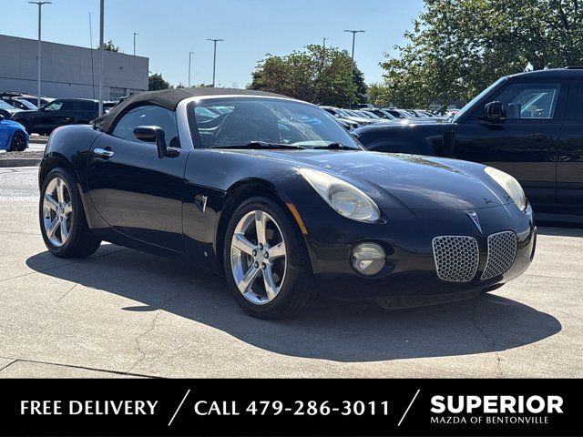 Mysterious (Black) 2006 Pontiac Solstice Convertible Rear-Wheel Drive 5-Speed Manual