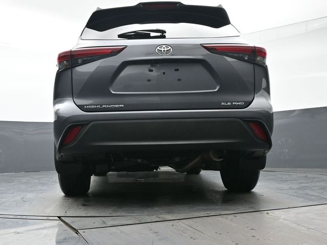 2024 Toyota Highlander XLE 35