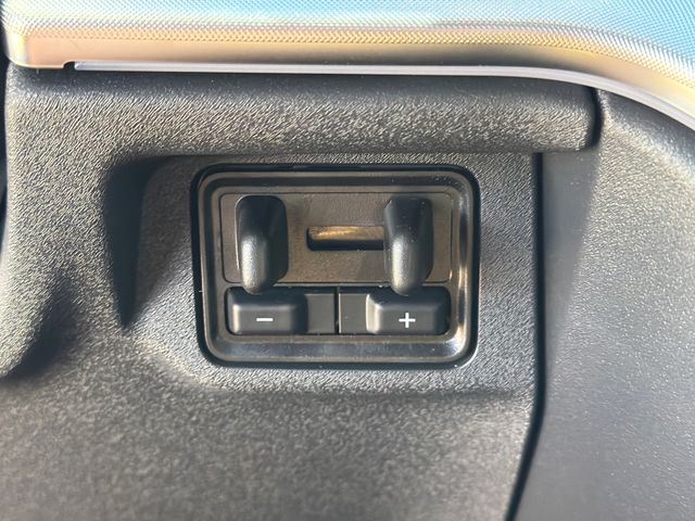 New 2026 White Ford Platinum image 27