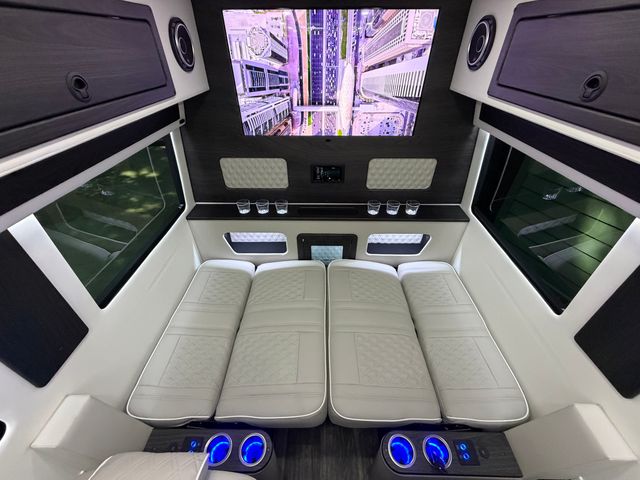 2025 Mercedes-Benz Sprinter 3500