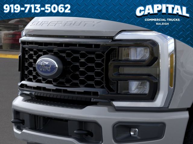 New 2026 White Ford XL image 17