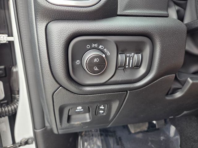 New 2026 Silver Ram Laramie image 23