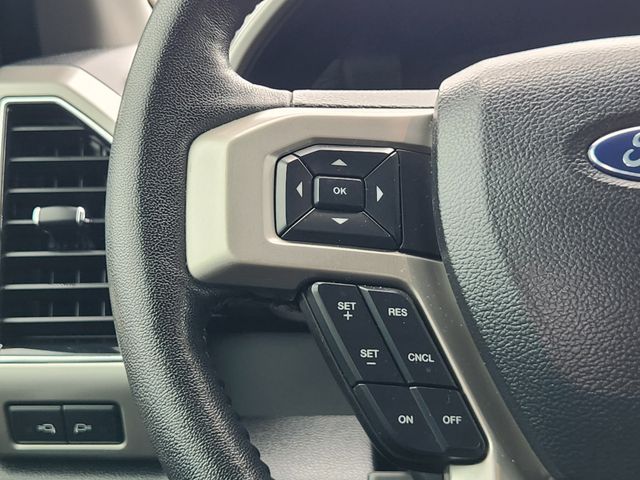 2020 Ford F-250SD Lariat Black at Autostrade
