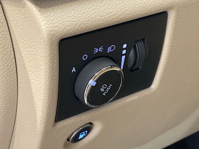 Used 2017 White Jeep Limited image 20