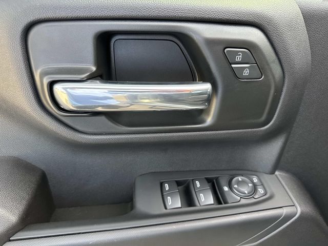 2025 Chevrolet Silverado 1500 Custom Trail Boss Gray at Ross Downing Chevrolet