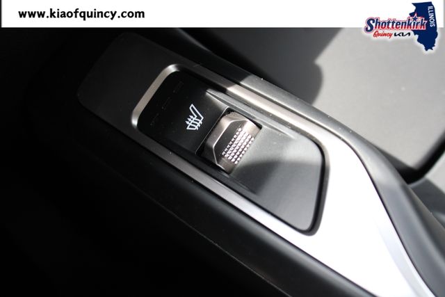 New 2026 Kia Sorento Hybrid SUV