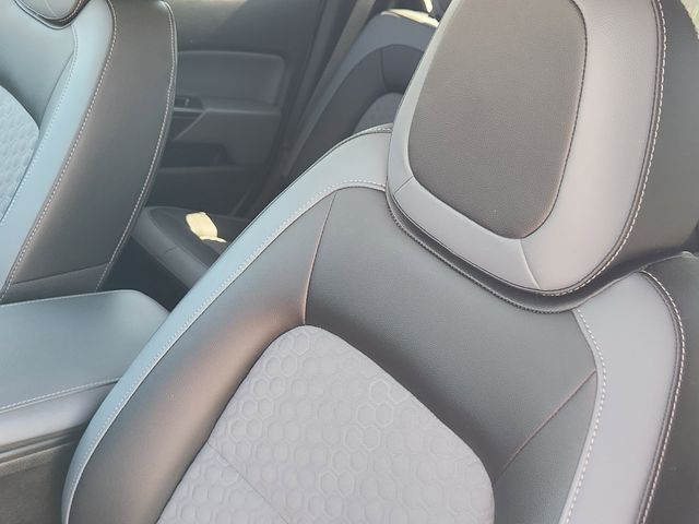 2022 Chevrolet Colorado Z71 Black at AutoSavvy Houston Southwest
