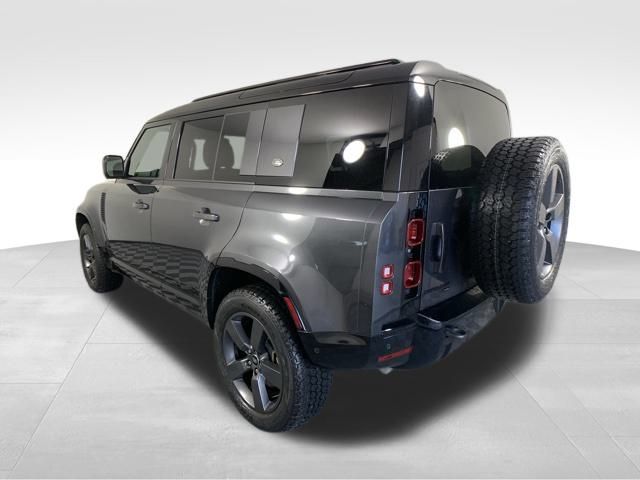 2023 Land Rover Defender 110 X-Dynamic SE 5