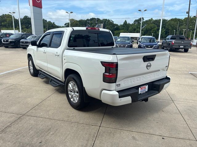 2024 Nissan Frontier SV - 4