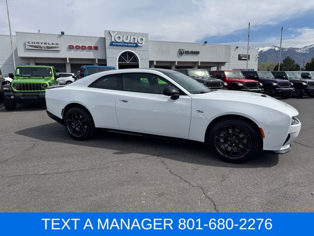 Bright White Clearcoat 2026 Dodge Charger Daytona Sedan All-Wheel Drive 8-Speed Automatic