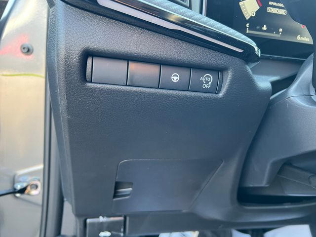 2025 Gun Metallic Nissan Kicks SR FWD SUV