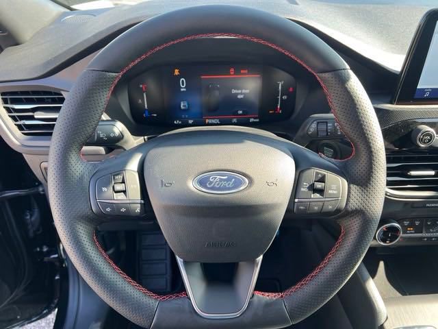 2024 Ford Escape ST-Line 15