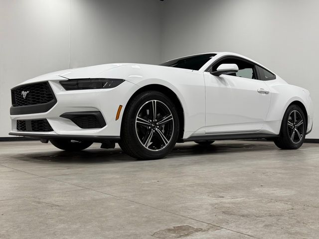 2025 Ford Mustang EcoBoost photo