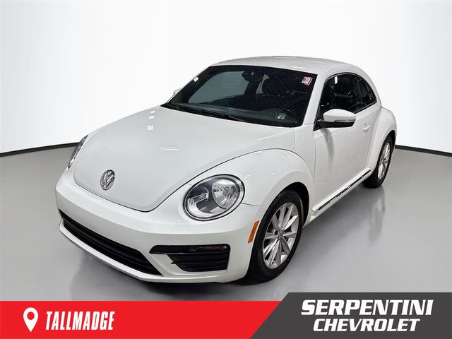Pure White 2018 Volkswagen Beetle Hatchback Front-Wheel Drive 6-Speed Automatic