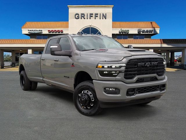 Ceramic Gray Clearcoat 2026 RAM 3500 Laramie Crew Cab LB DRW 4WD Pickup Truck Four-Wheel Drive 8-Speed Automatic