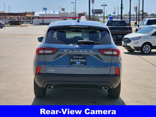 2025 Ford Escape ST-Line photo