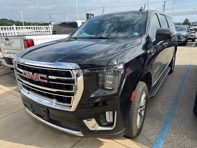 Onyx Black 2022 GMC Yukon XL SUV / Crossover Four-Wheel Drive