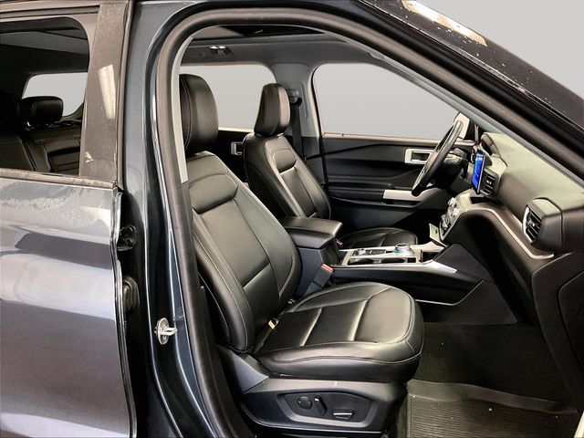 2022 Ford Explorer XLT Blue at South Hills CDJR