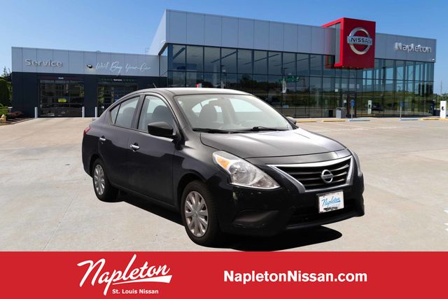2018 Nissan Versa SV