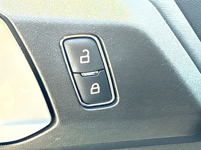 Certified Used 2024 Blue Ford Badlands image 22