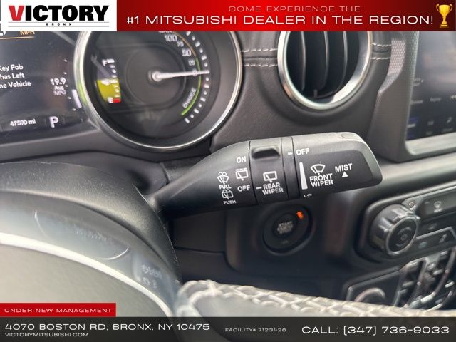 2023 Jeep Wrangler Sahara 4xe photo