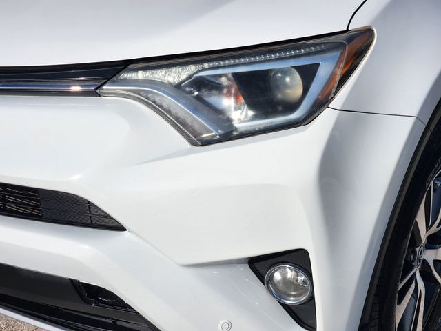 2017 Toyota RAV4 XLE White at Emmons Autoplex