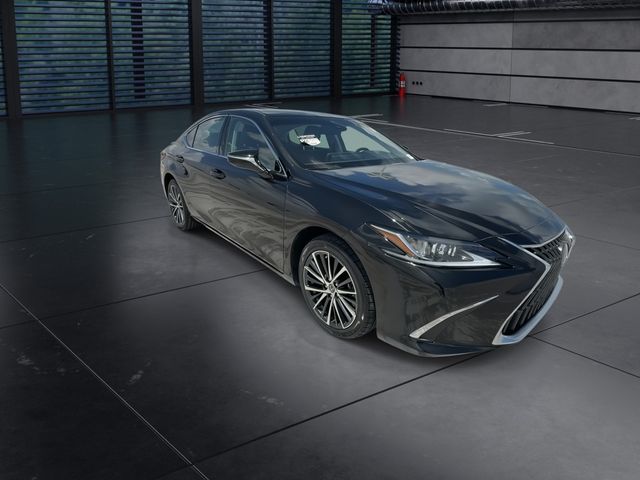 Used 2025 Lexus ES Sedan