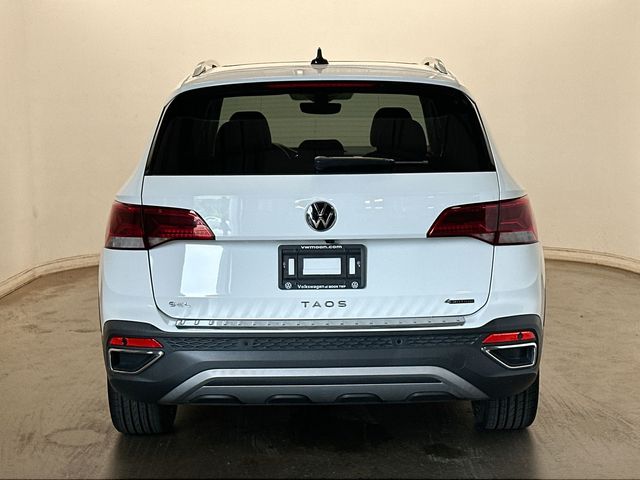 2023 Volkswagen Taos 1.5T SEL - 3