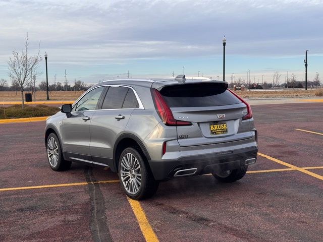 2024 Cadillac XT4 AWD Premium Luxury