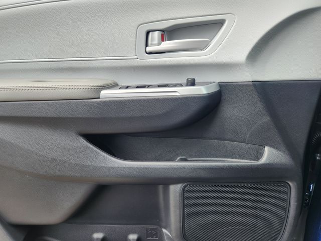 2026 Toyota Sienna LE  at Don McGill Toyota