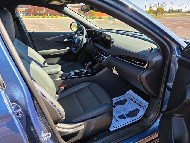 2025 Buick Envista Sport Touring FWD