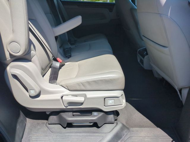 used 2024 Honda Odyssey car, priced at $34,211