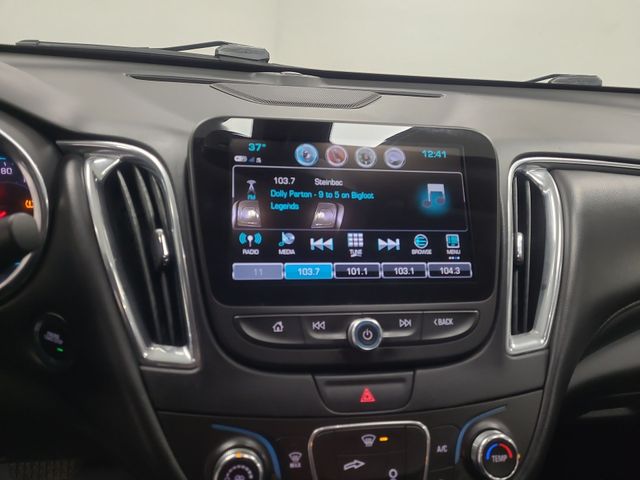 2018 – Chevrolet – Malibu