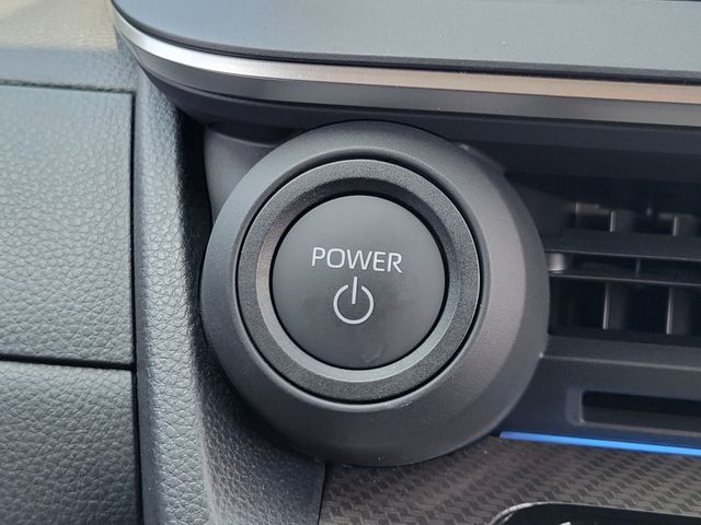 2026 Toyota Prius XLE - Photo 11