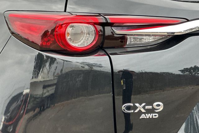 Used 2022 Jet Black Mica Mazda Sport image 31