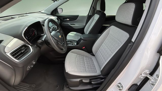 Used 2024 White Chevrolet LS image 19