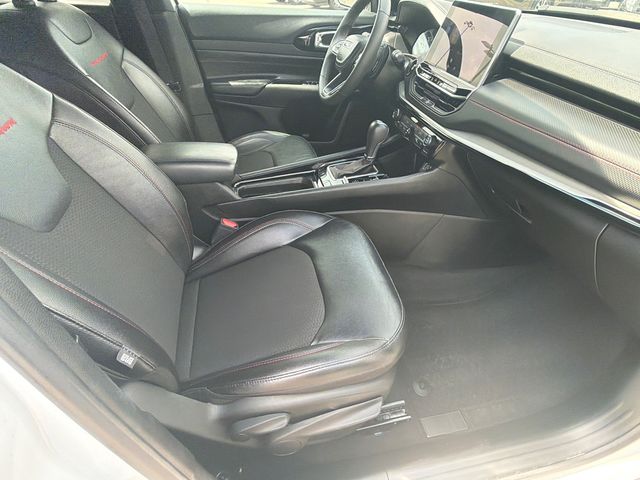 Used 2025 Jeep Compass SUV