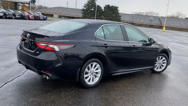 2021 Toyota Camry SE Nightshade 8