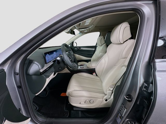 Thumbnail: 2026 Genesis GV80 - 16