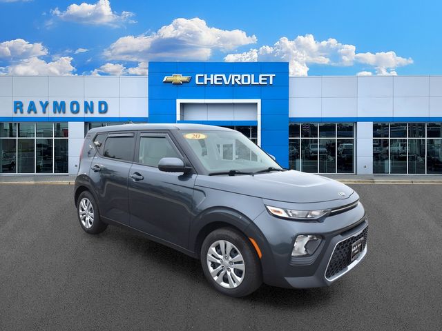 Gray 2020 Kia Soul SUV / Crossover Front-Wheel Drive Continuously Variable Transmission