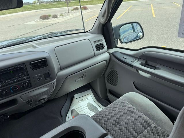 2001 Ford F-250 Super Duty XLT