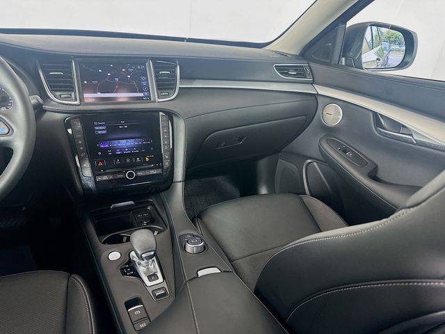 Thumbnail: 2022 INFINITI QX50 - 23
