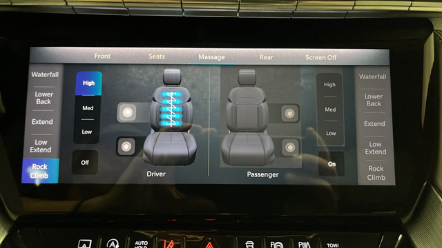 Used 2023 Midnight Sky Jeep Base image 34