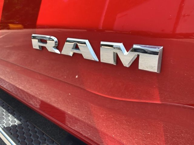 2019 RAM 1500 Big Horn/Lone Star photo