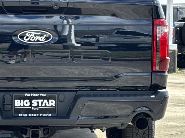 New 2026 Blue Ford XLT image 9