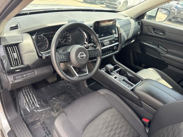 Used 2024 Nissan Pathfinder SUV