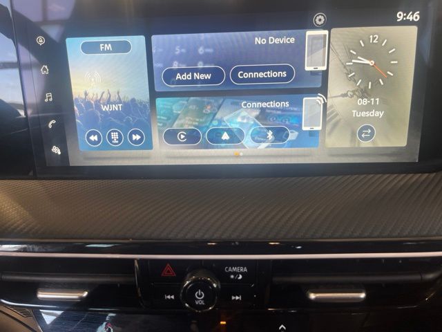 Used 2025 Nissan Kicks SUV