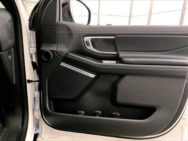 2025 Ford Expedition Max Platinum White at Bob Ruth Ford