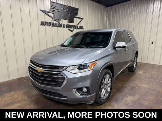 Gray (Satin Steel Metallic) 2020 Chevrolet Traverse SUV / Crossover Four-Wheel Drive 9-Speed Automatic